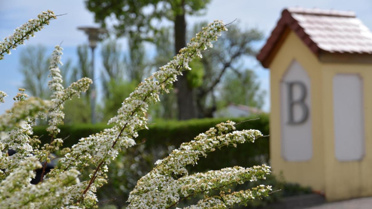 Hotel Bergwirt Herrieden Dış mekan fotoğraf