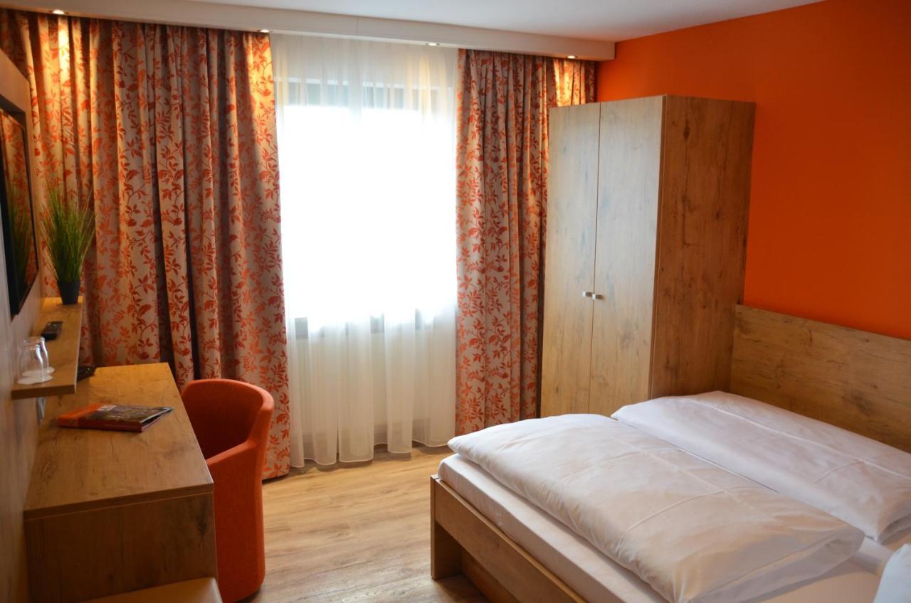 Hotel Bergwirt Herrieden Dış mekan fotoğraf