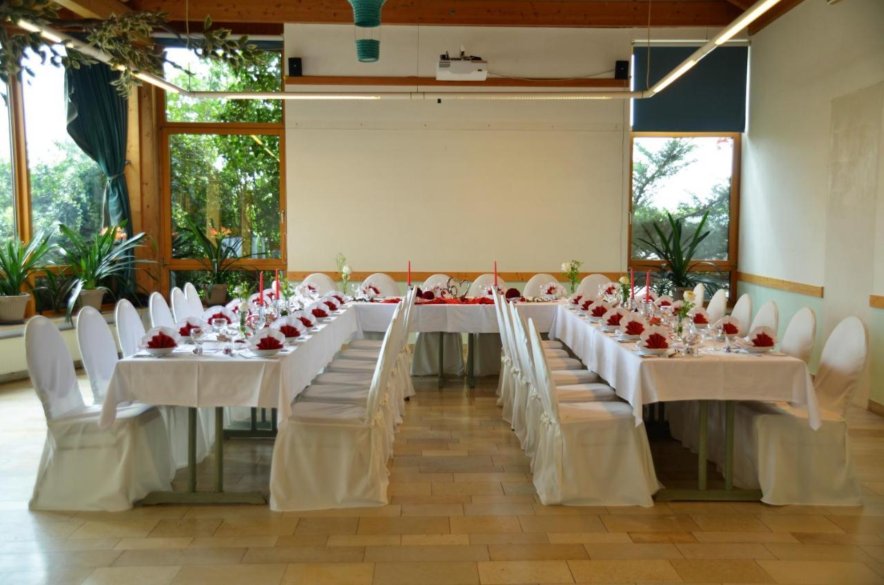 Hotel Bergwirt Herrieden Dış mekan fotoğraf