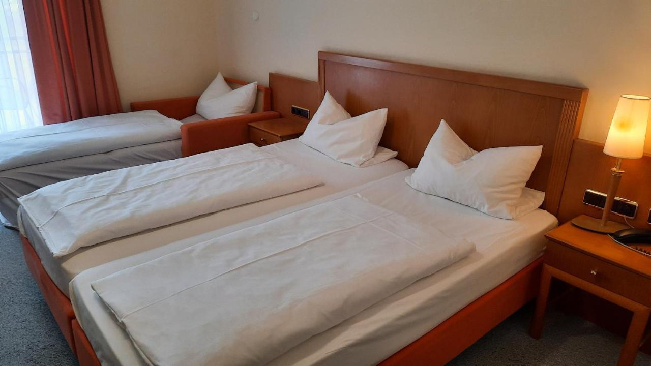 Hotel Bergwirt Herrieden Dış mekan fotoğraf