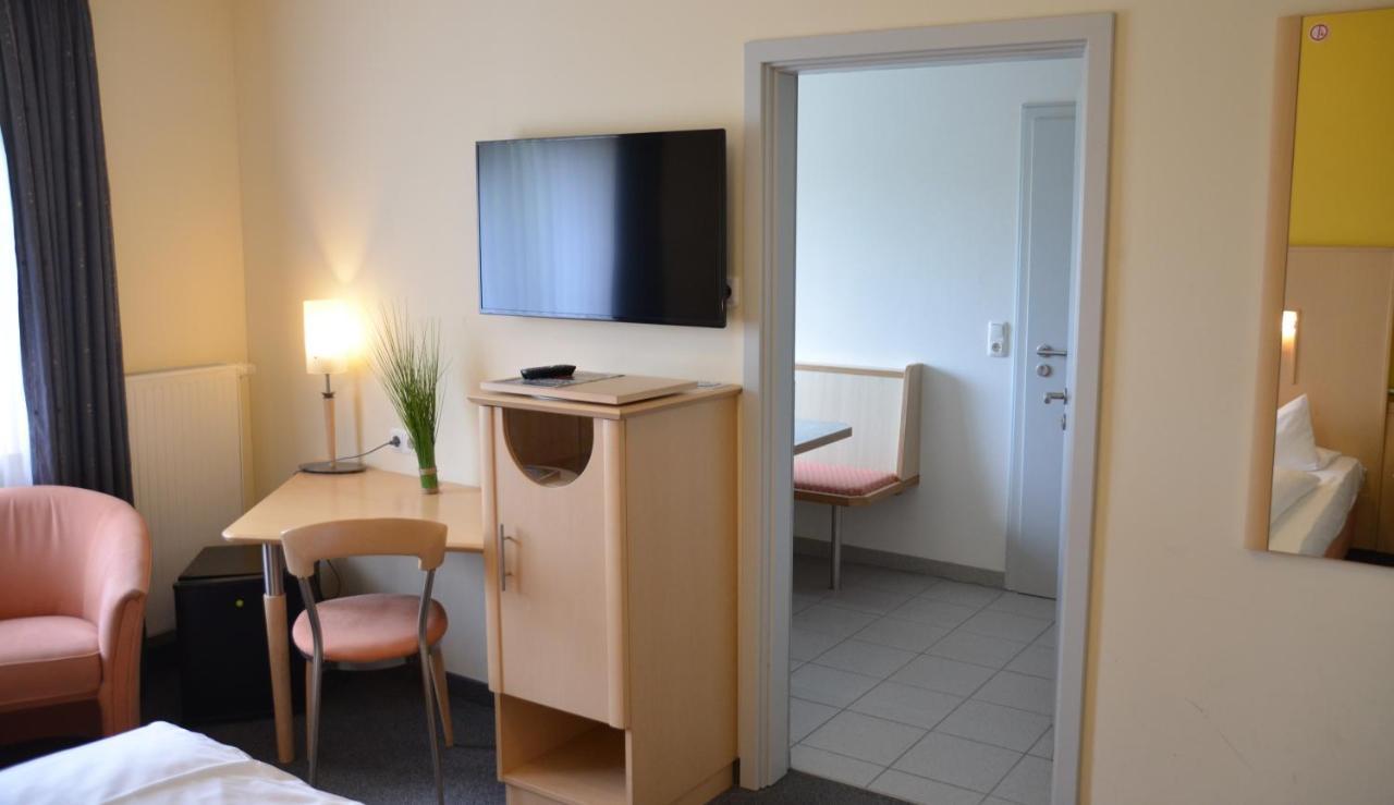 Hotel Bergwirt Herrieden Dış mekan fotoğraf